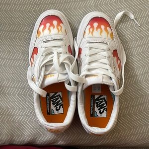VANS Size 7